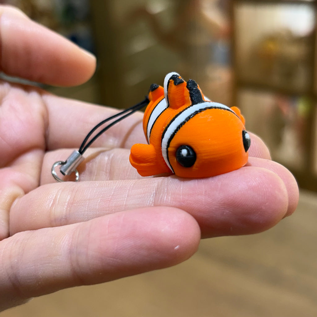 MINI CLOWNFISH KEYCHAIN