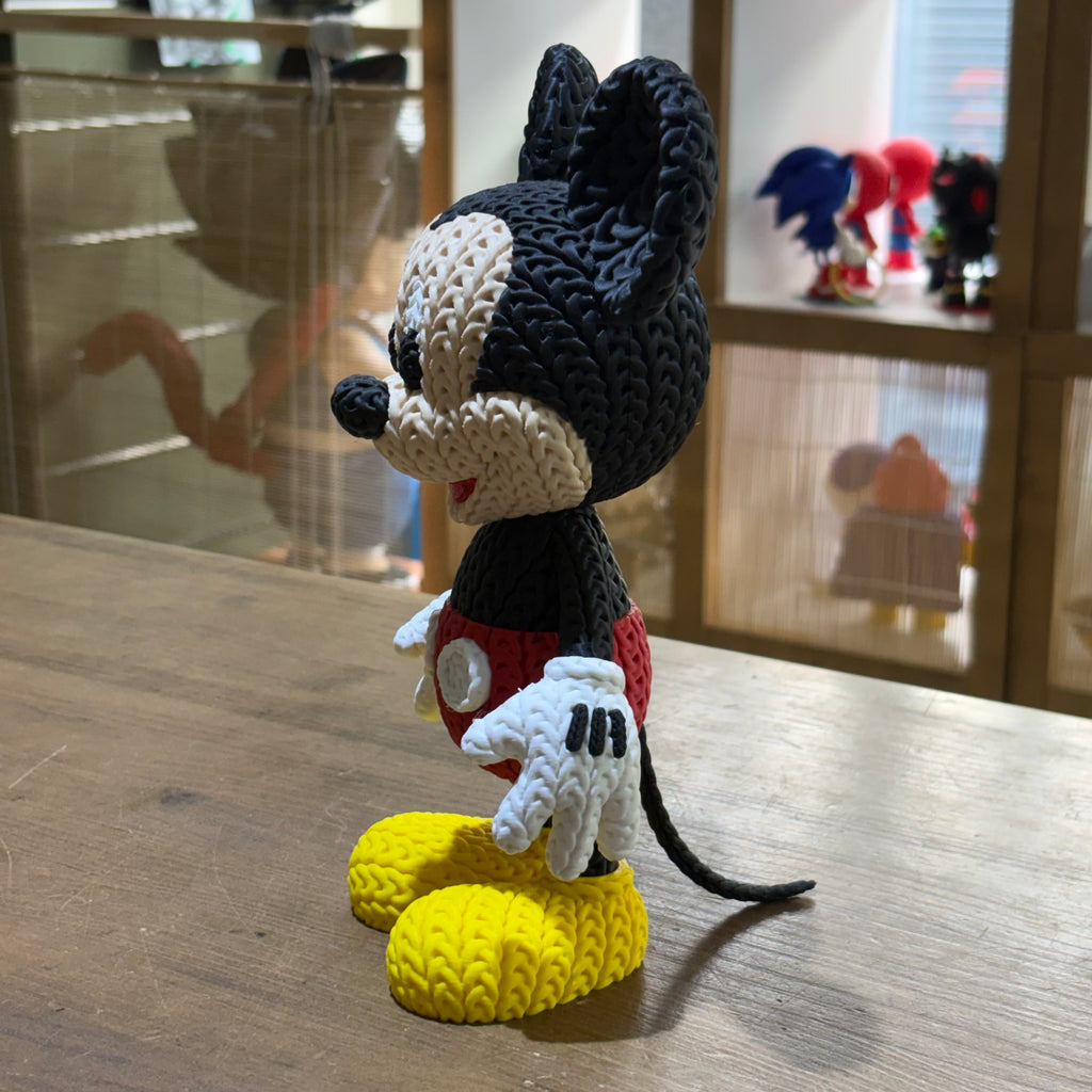 PERSONAJE ESTILO CROCHET 3D