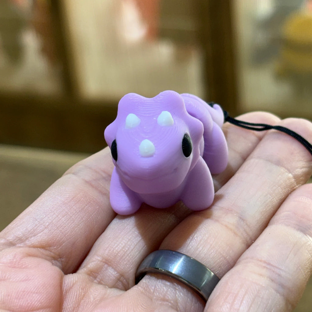 LLAVERO MINI TRICERATOPS FLEXI LILA