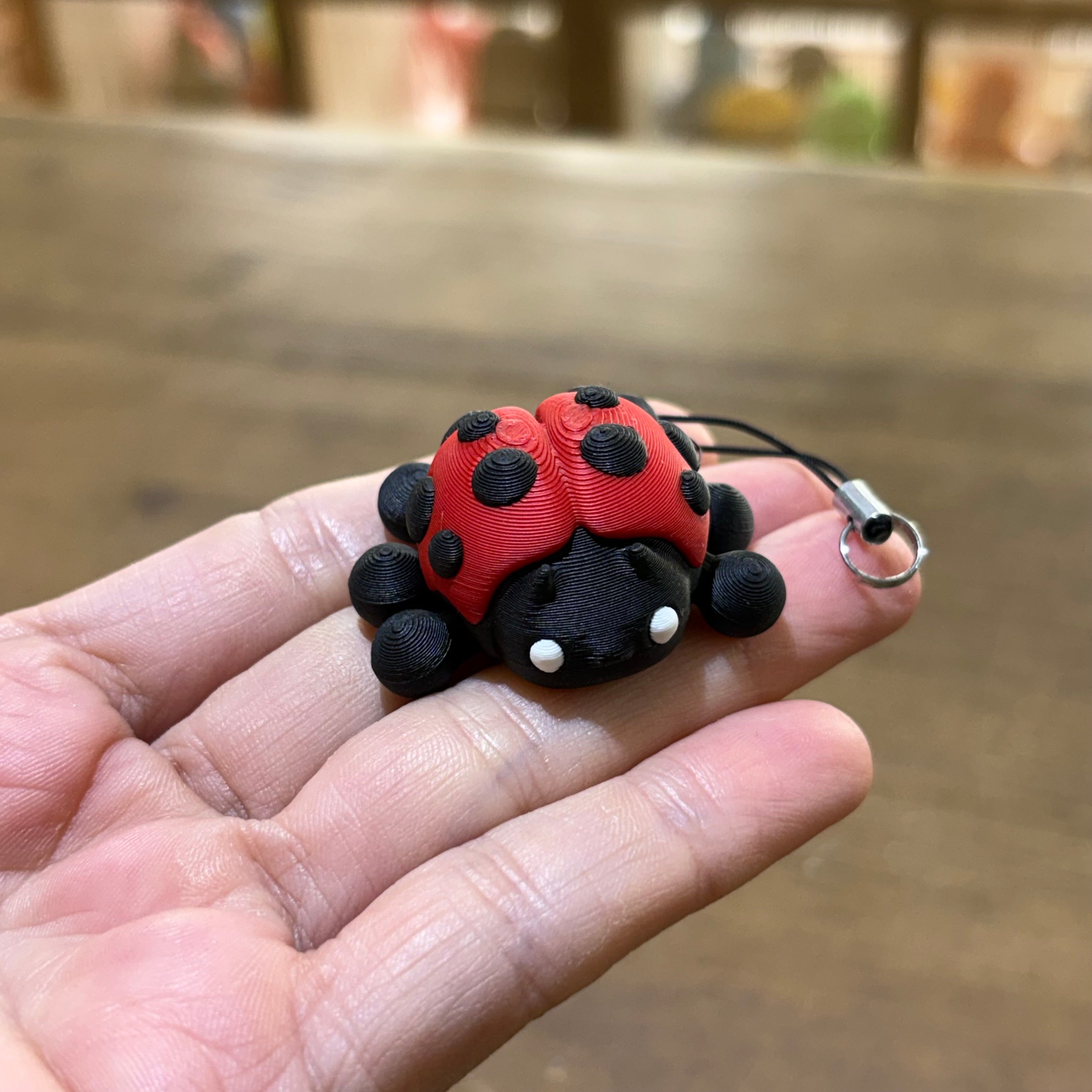 LLAVERO MINI MARIQUITA