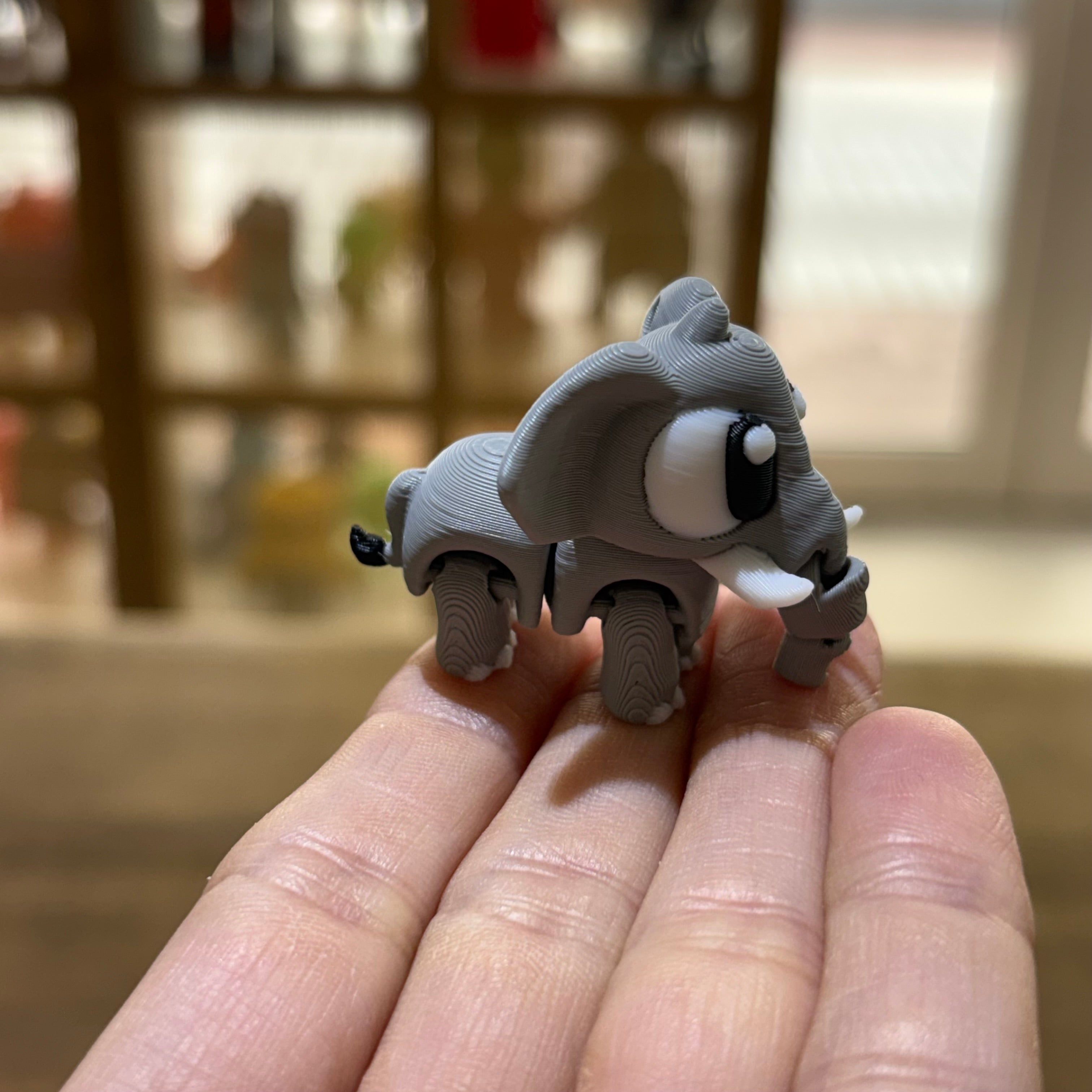 LLAVERO MINI ELEFANTE