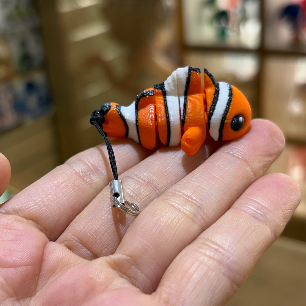 MINI CLOWNFISH KEYCHAIN